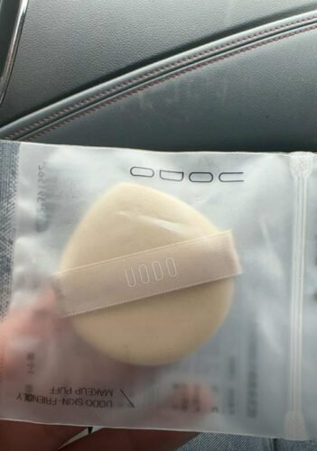 UODO drop shaped powder puff (free round powder puff) photo review